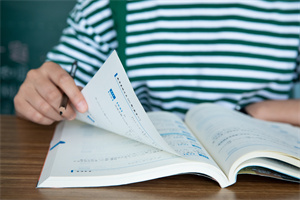 本科無學位報考對外經濟貿易大學.jpg 本科無學位報考對外經濟貿易大學.jpg