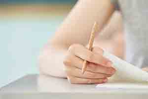 沈陽醫(yī)學院醫(yī)學在職研究生就業(yè)前景 沈陽醫(yī)學院醫(yī)學在職研究生就業(yè)前景